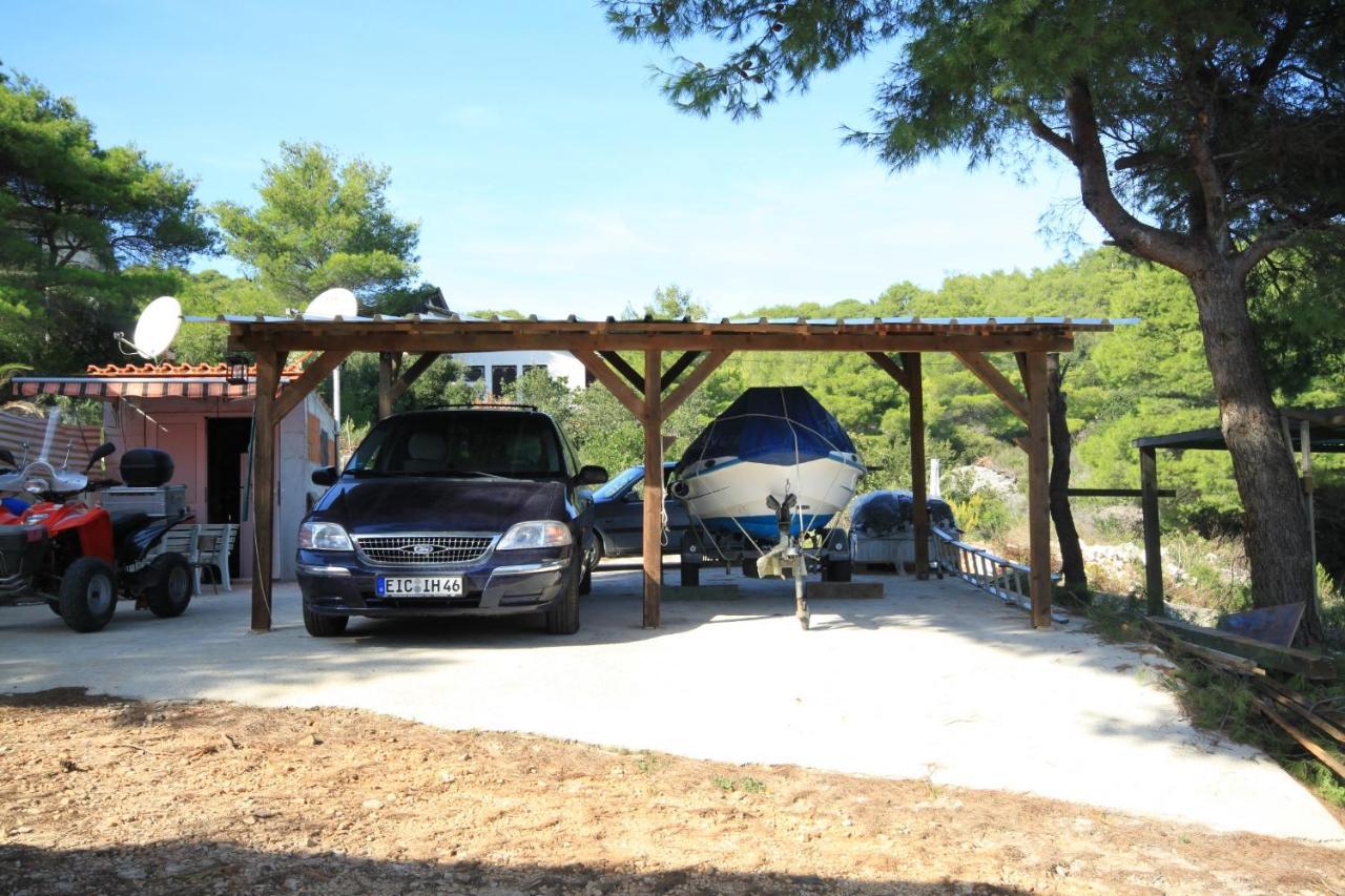 Apartments With A Parking Space Rukavac, Vis - 8864 Exterior foto